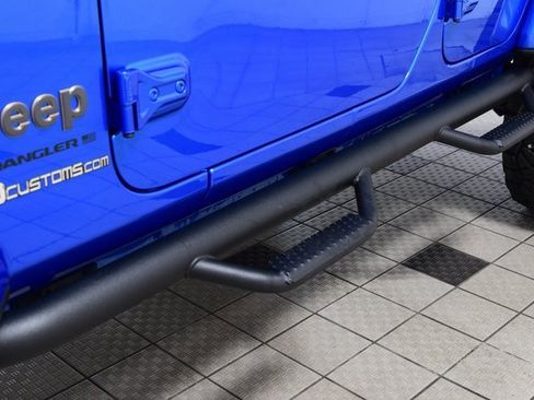 Used 2024 Jeep Wrangler Unlimited Rubicon 392 image 26