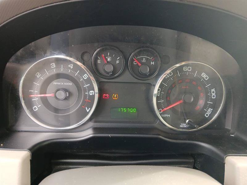 Used 2007 Ford Edge SE FWD image 9