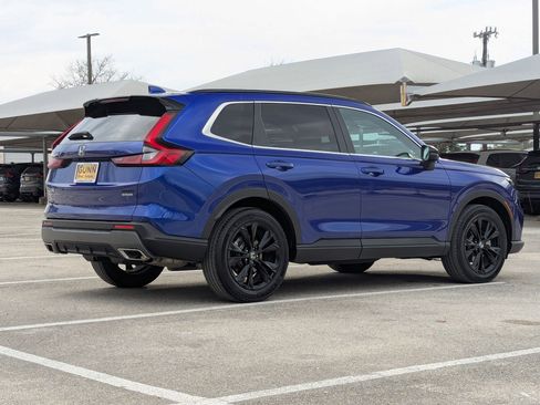 Used 2025 Honda CR-V Sport Touring image 4