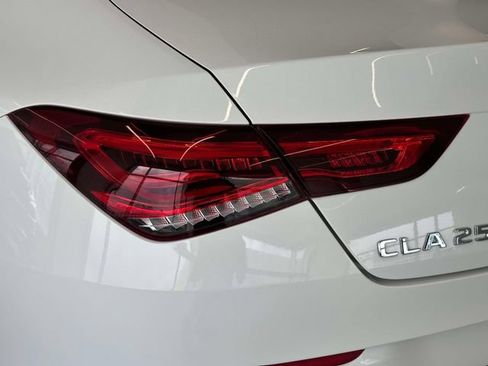 Certified 2023 Mercedes-Benz CLA 250 4MATIC image 9