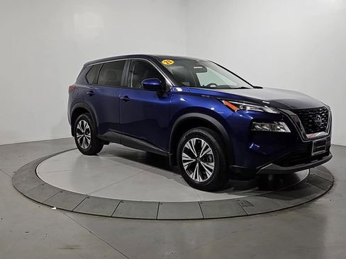 Certified 2023 Nissan Rogue SV image 9