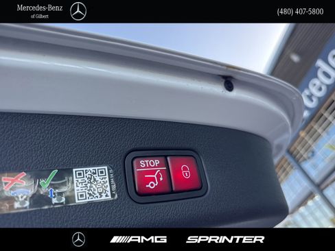Certified 2025 Mercedes-Benz GLC 300 image 7