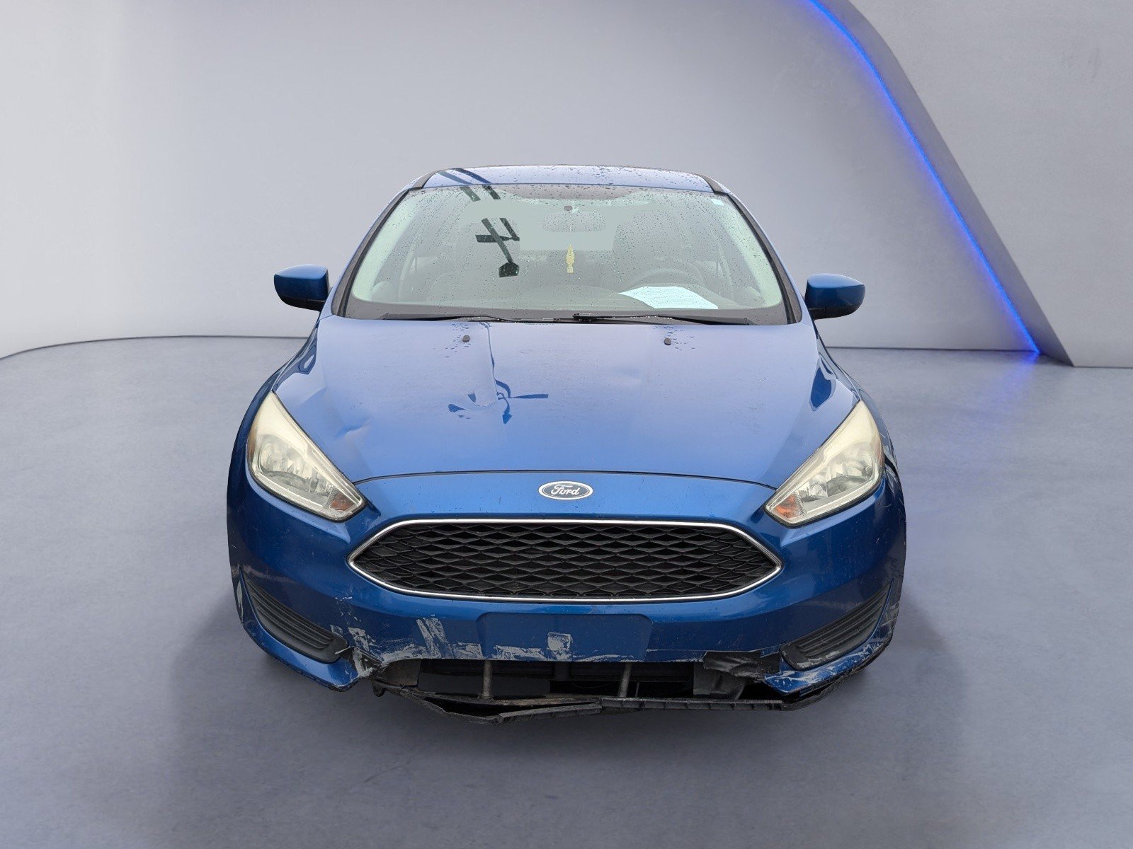Used 2018 Ford Focus SE FWD image 3