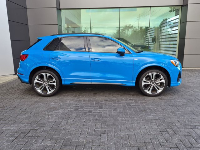 Used 2021 Audi Q3 2.0T Premium w/ Convenience Package AWD/4WD image 4