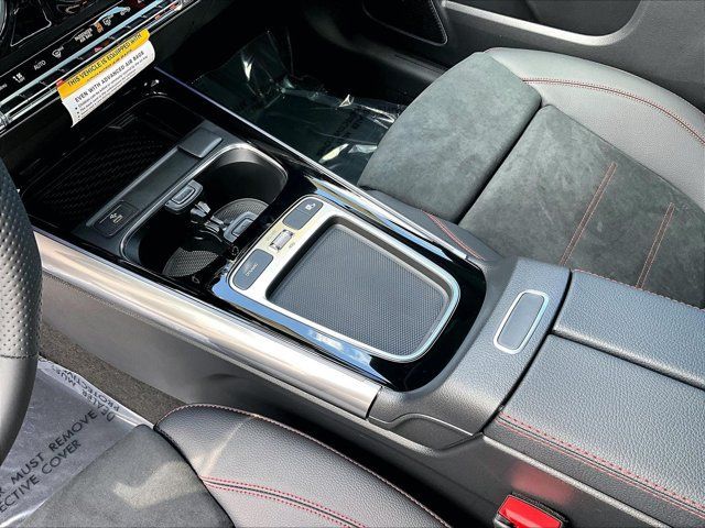 New 2026 Mercedes-Benz GLA 35 AMG 4MATIC image 10