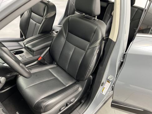 Used 2024 Nissan Murano SL FWD image 11