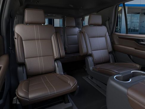New 2026 Chevrolet Tahoe High Country AWD/4WD image 17