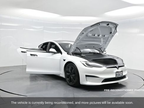 Used 2022 Tesla Model S image 50