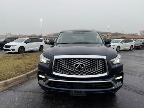 Used 2024 INFINITI QX80 Luxe image 3
