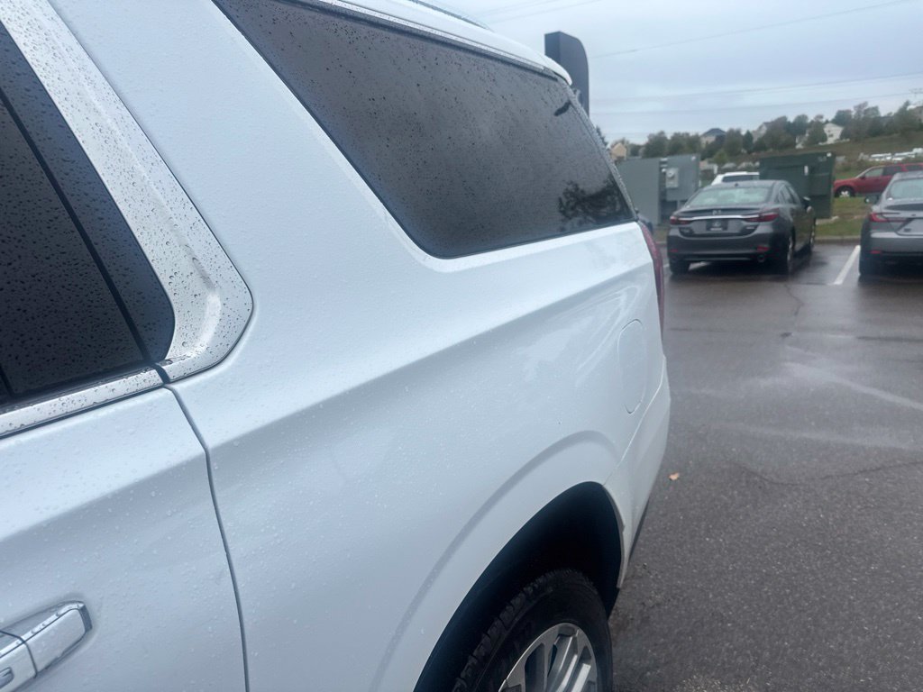 Used 2021 GMC Yukon XL Denali AWD/4WD image 5