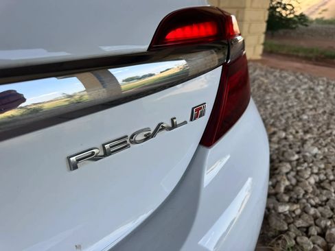 Used 2014 Buick Regal Premium FWD image 21