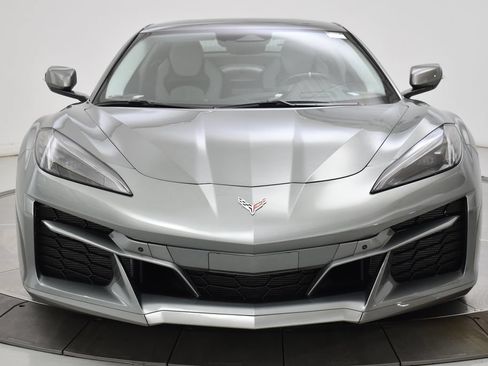 Used 2024 Chevrolet Corvette Z06 RWD image 23