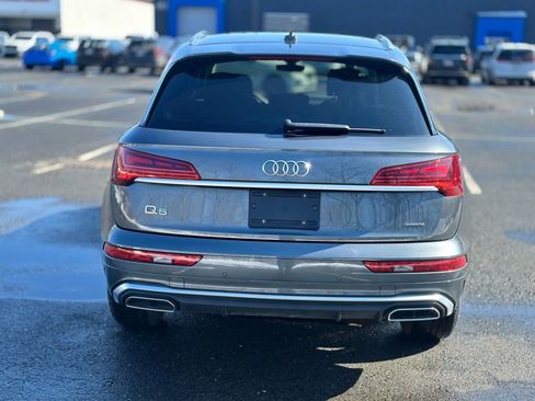 Used 2023 Audi Q5 2.0T Premium w/ Convenience Package AWD/4WD image 5
