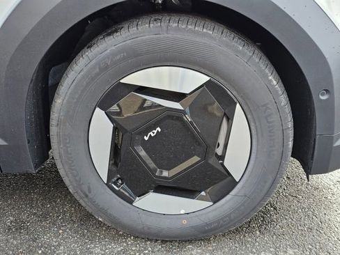 New 2026 Kia EV9 Wind image 9