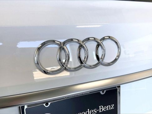 Used 2022 Audi Q7 2.0T Premium w/ Convenience Package image 31