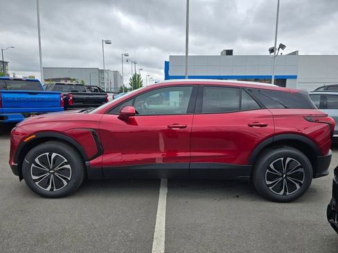 New 2025 Chevrolet Blazer EV LT image 2