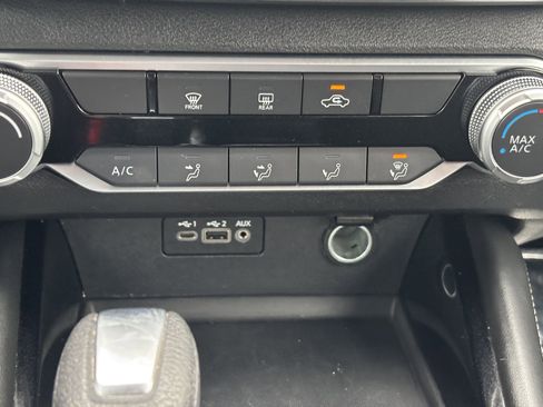 Used 2023 Nissan Altima 2.5 SV image 19