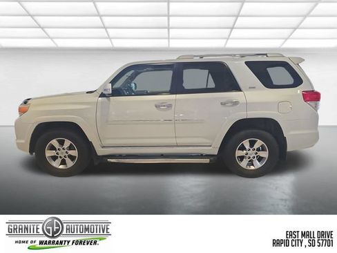 Used 2012 Toyota 4Runner SR5 w/ Premium Pkg AWD/4WD image 2