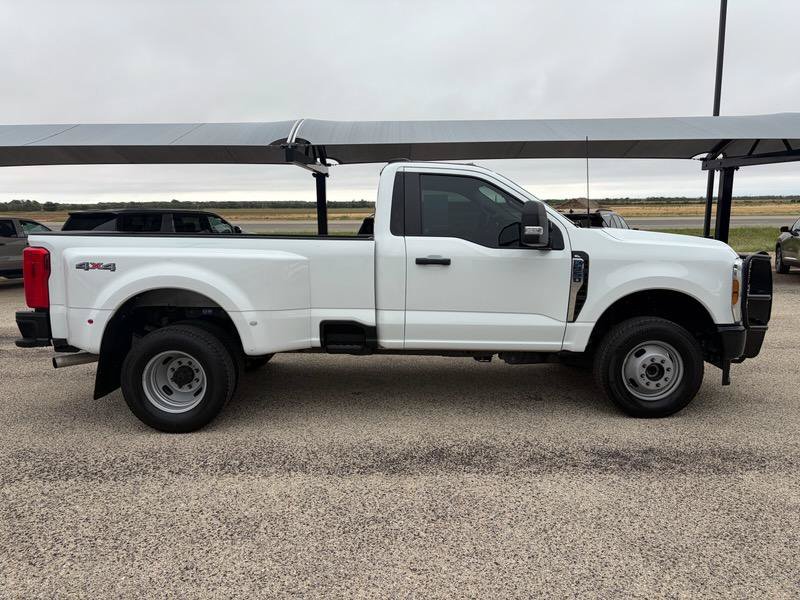 Used 2024 Ford F350 XL AWD/4WD image 4