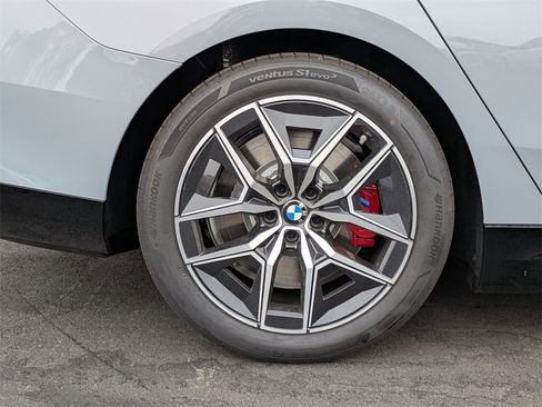 New 2025 BMW i5 M60 image 30