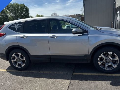 Used 2017 Honda CR-V EX image 3