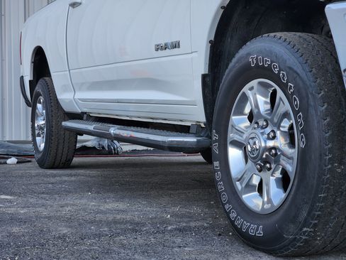 Used 2021 RAM 2500 Big Horn w/ Level 1 Equipment Group image 21