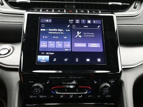 New 2026 Jeep Grand Cherokee L Laredo AWD/4WD image 27