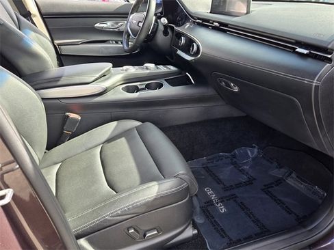 Used 2023 Genesis GV70 2.5T w/ Select Package image 16