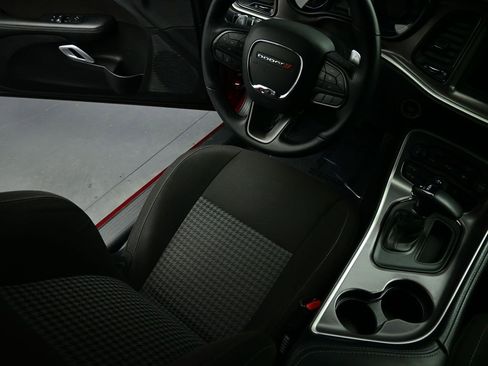 Used 2021 Dodge Challenger GT w/ Blacktop Package image 9