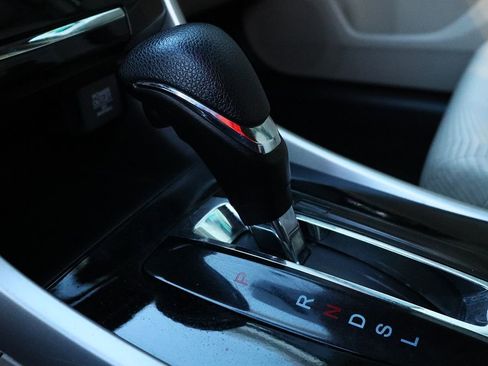 Used 2016 Honda Accord LX image 48