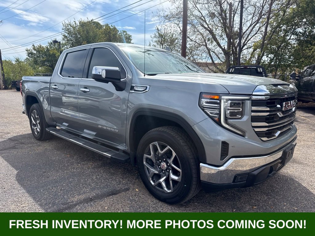 Used 2023 GMC Sierra 1500 SLT AWD/4WD image 1