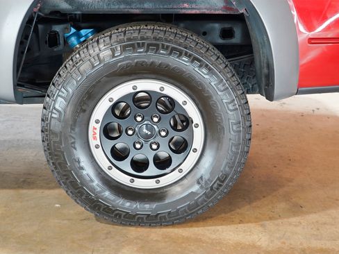 Used 2014 Ford F150 Raptor w/ Equipment Group 801A Luxury AWD/4WD image 61