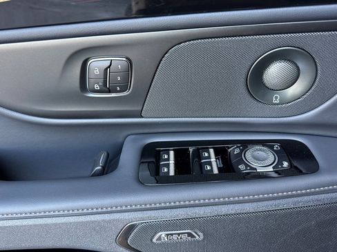 New 2026 Lincoln Nautilus Premier w/ Equipment Group 102A image 9