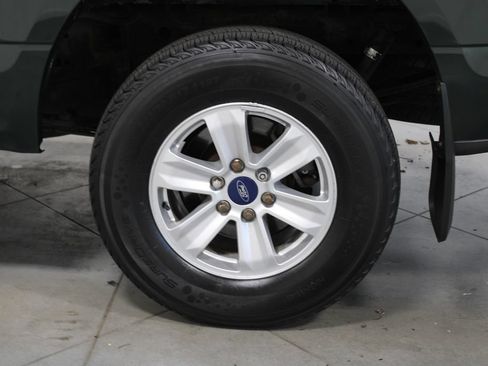 Used 2015 Ford F150 XLT AWD/4WD image 21