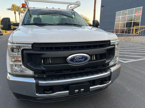 Used 2020 Ford F350 XL w/ Power Equipment Group image 3