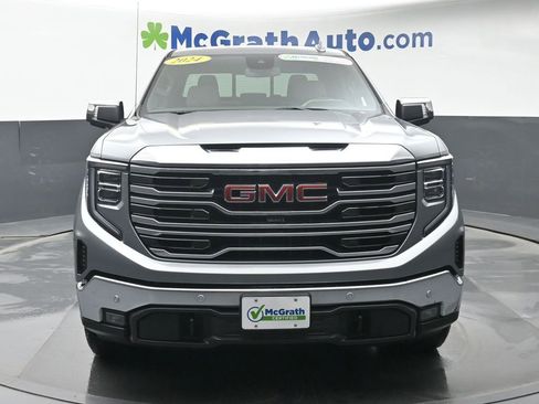 Used 2024 GMC Sierra 1500 SLT w/ SLT Premium Plus Package image 4