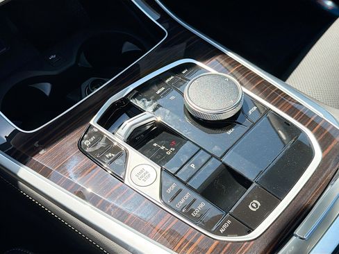 New 2026 BMW X5 sDrive40i RWD image 28