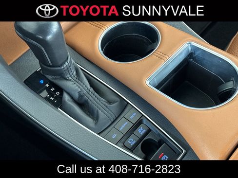 Certified 2021 Toyota Avalon Limited w/ Advanced Safety Package FWD image 26