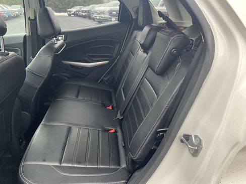 Used 2019 Ford EcoSport Titanium image 9