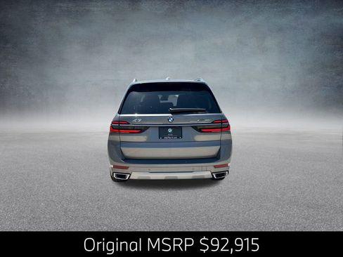 Certified 2026 BMW X7 xDrive40i AWD/4WD image 9
