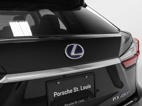 Used 2019 Lexus RX 450h AWD w/ Luxury Package image 16