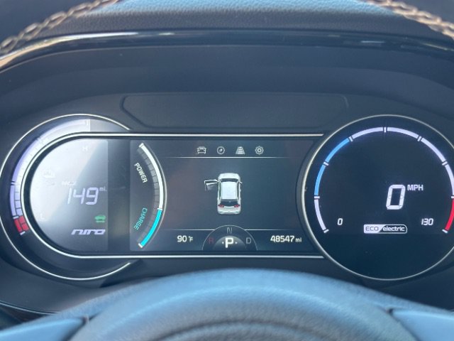 Used 2022 Kia Niro EX FWD image 23