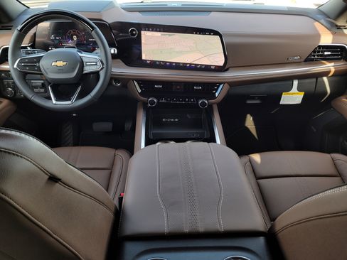 New 2026 Chevrolet Tahoe High Country AWD/4WD image 15
