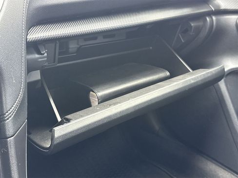 Used 2018 Subaru Crosstrek 2.0i Premium image 31