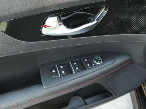 Used 2023 Kia Forte GT w/ GT2 Package image 14