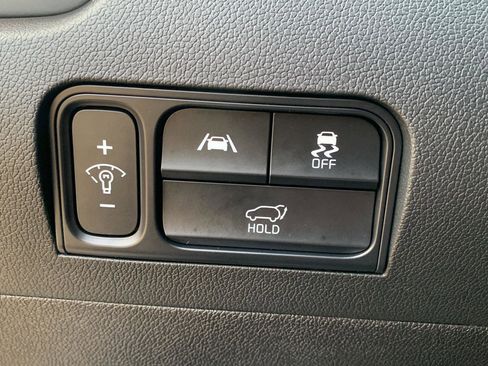 Used 2022 Kia Sorento SX image 13