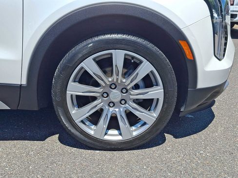 Used 2023 Cadillac XT4 Premium Luxury w/ Cold Weather Package FWD image 9