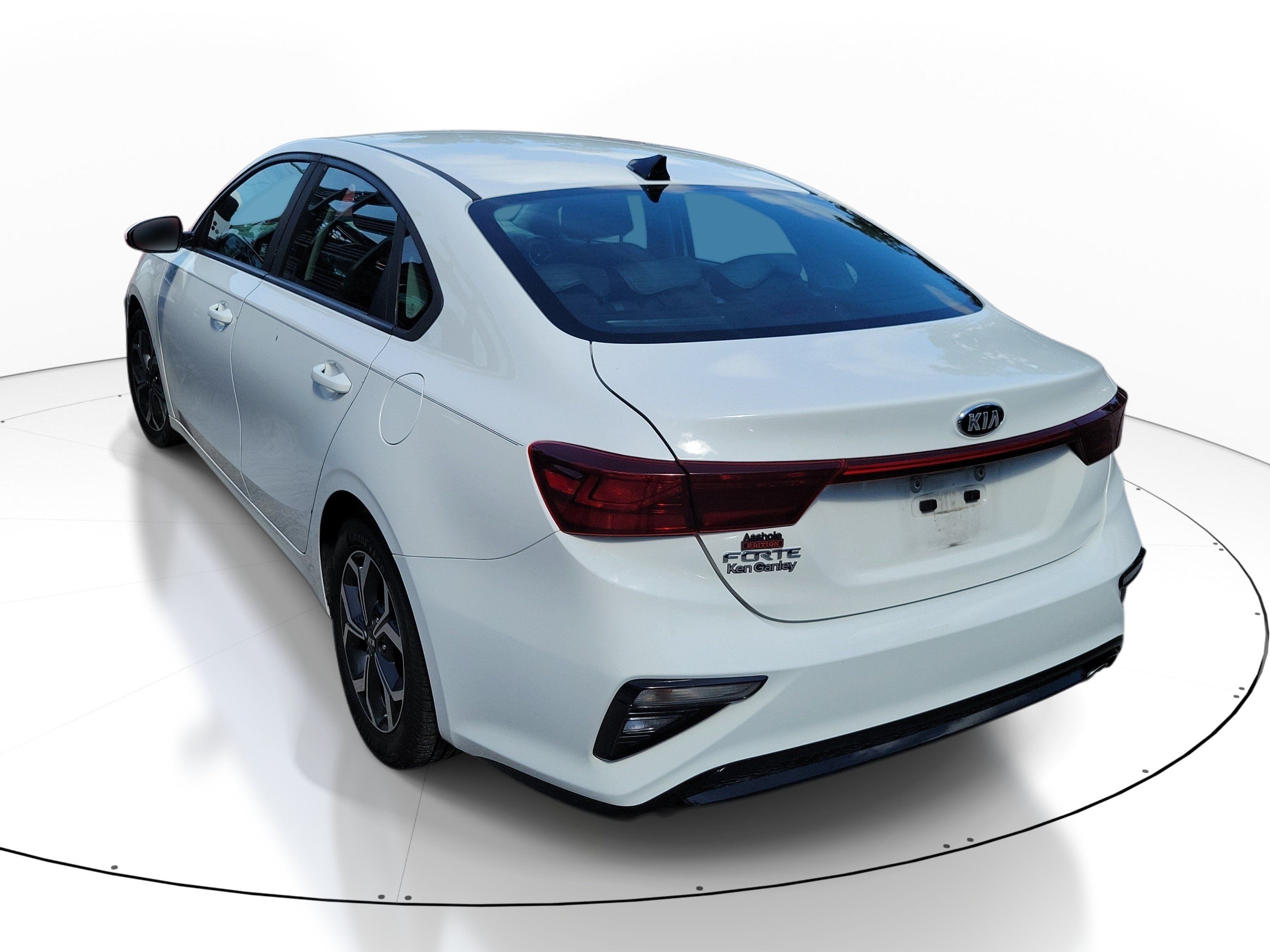 Used 2020 Kia Forte LXS FWD image 4
