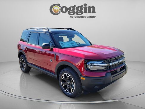 New 2025 Ford Bronco Sport Outer Banks image 5