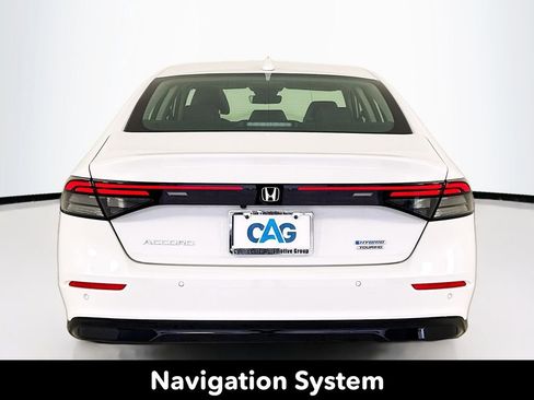 Used 2025 Honda Accord Touring image 7